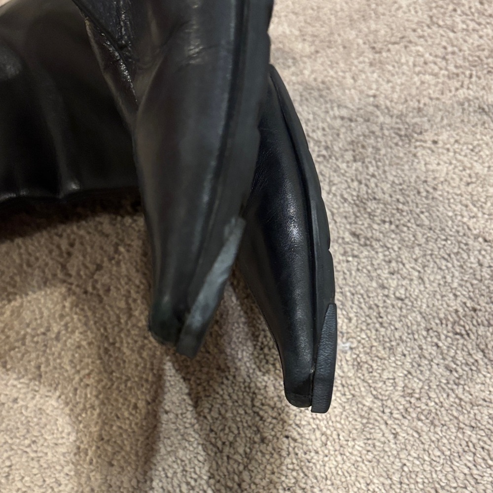 Ladies size 9 Spring Black Leather zip up Ankle Boots - Picture 6 of 14